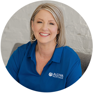 headshot of pamela snead