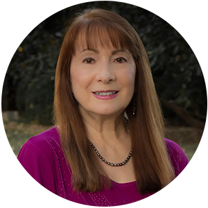 headshot of cynthia morris