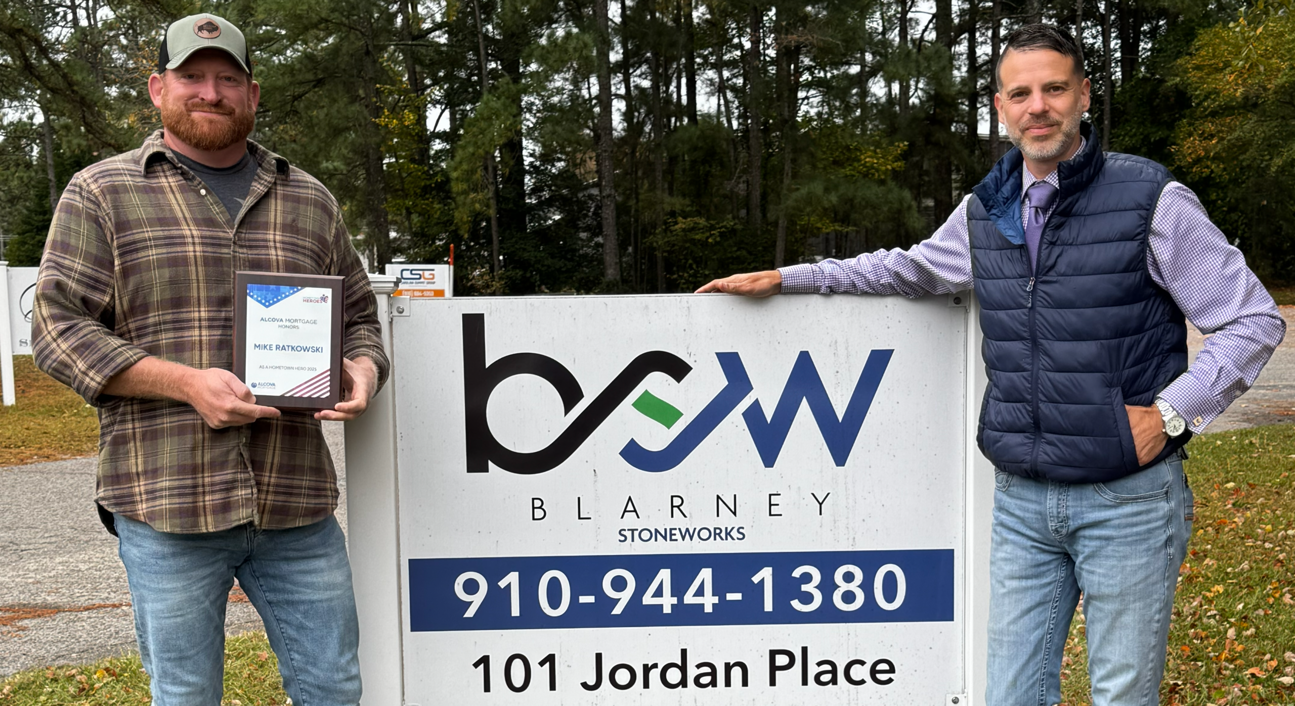 El héroe local Mike Ratkowski