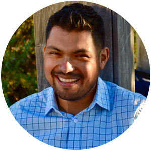 headshot of jonathan figueroa