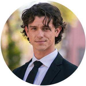 headshot of benjamin schuhle