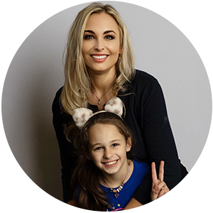 headshot of sheri wall